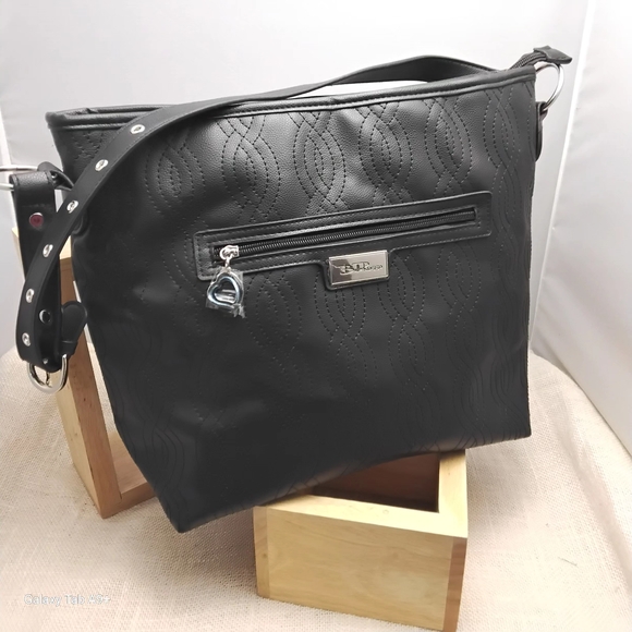 Black Shoulder Bag - Picture 1 of 2